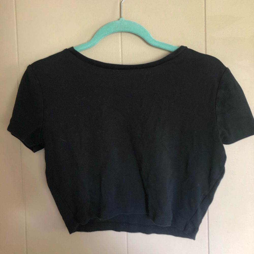 black crop top